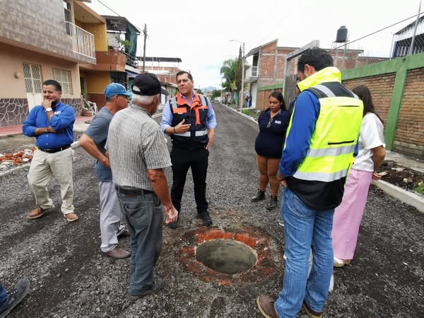 AVANZA MEJORAMIENTO DE CALLE LAS HUERTAS EN COLONIA LINDA VISTA